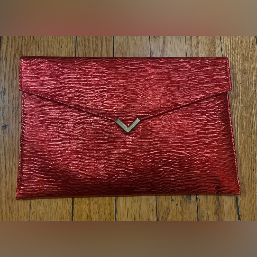 Vintage Shirl Miller LTD.: Bright, red clutch